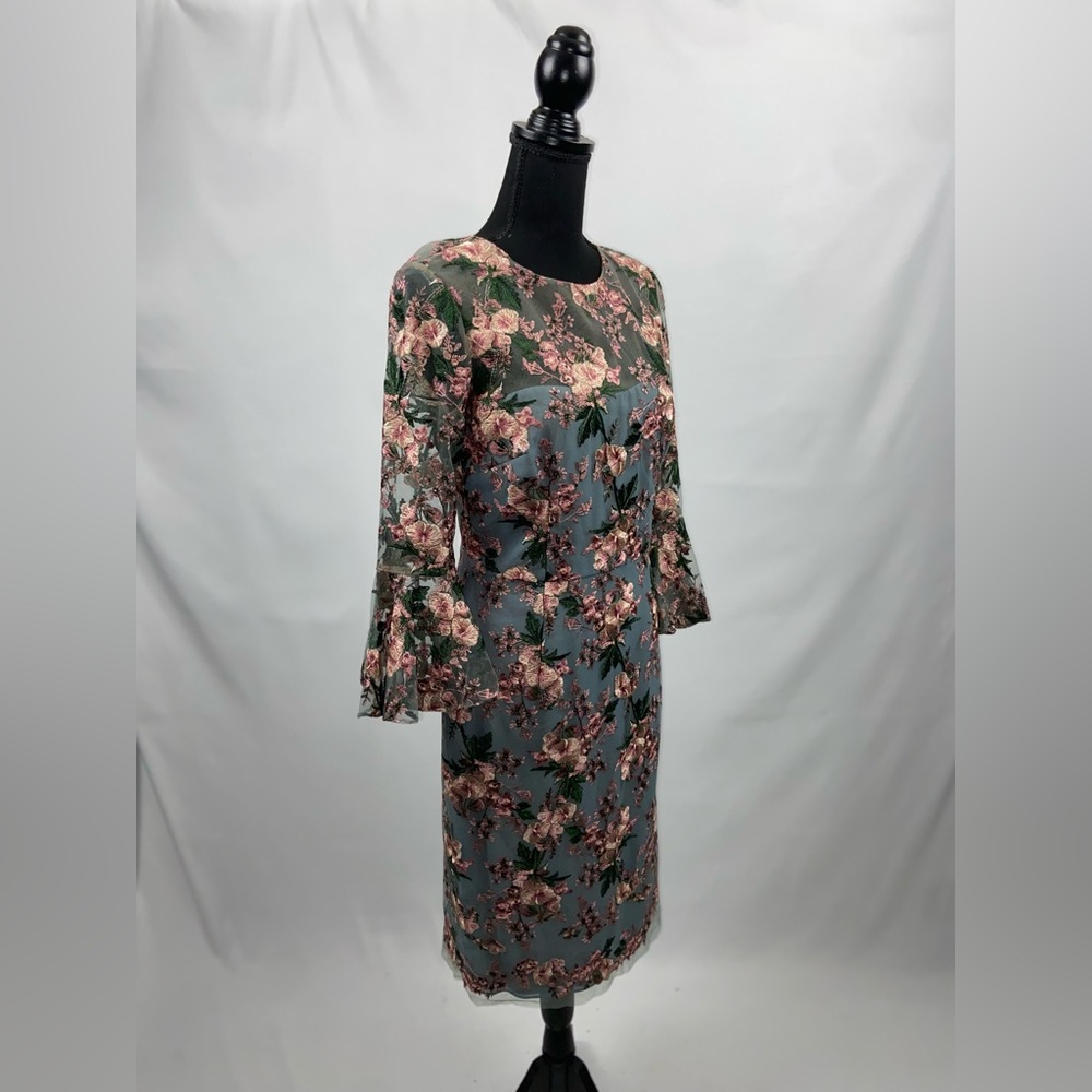 Lace Dress Floral Embroidery Trumpet-Sleeve Sheath Cocktail David Meister Size 4